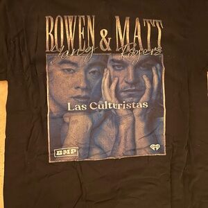 Las Culturistas Podcast Black Graphic T-Shirt